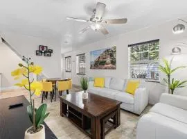 Cozy 2BR - Beach & Trail - Bikes, Fire Pit