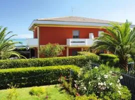 Apartment near Majella Park & Beach