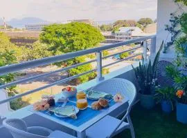 Charmant studio avec parking et terrasse à Papeete