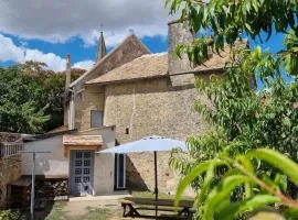 Charming, French village house, renovated in 2025, available tonight !