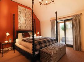 The Hare & Hounds Hotel, hotel sa Tetbury