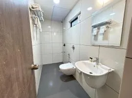 SwagStay Hotel Riviera Grand, Nagpur