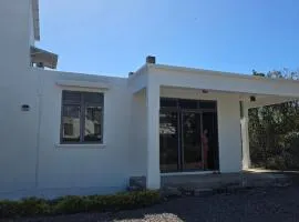Anuza Villa Calodyne