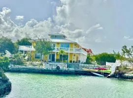 Waterfront 2-BR Home in Providenciales