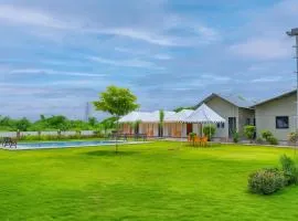 Unity Sunrise Resort Best Hotel Near Statue of Unity