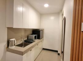 Flat 35, Unit 1C، فندق في مانيلا