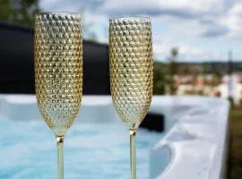 La Bulle Dorée Luxury private Jacuzzi House 4 BR Tourist Center