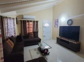 Amber Hideaway 2-Bedroom House Draxhall Ocho Rios