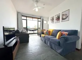 Ap a alguns passos da praia do Bosque | ROAP303