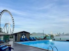 Lindo Apartamento com Vista Mar
