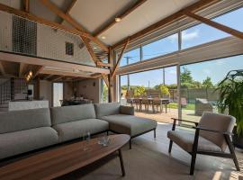 Le Hangar de Moguériec SIBIRIL bord de mer, hôtel à Sibiril