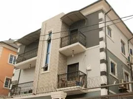 Jeron Apartment, Bariga