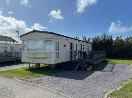 Seaside Escape 2-Bed Caravan at Seven Bays Park