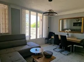 Flat in City Centre of Hyères !
