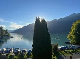 Dachwohnung mit Balkon am Brienzersee, Brienz BE