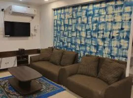 Comfortable stay at heart of Bhopal INFRONT OF 90DEGREE FAMOUS BRIDGE