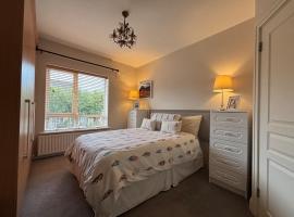 Spacious Two Bed near Airport, departamento en Celbridge
