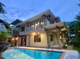 Summer House near Alona beach with 5 Bedrooms, ξενοδοχείο στο Panglao City