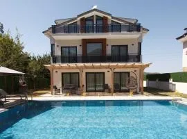 Cesur Villa 2