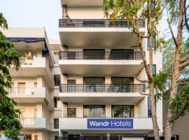 Wandr Hotel Golf Course Road, Near Cyber City, Gurugram, accommodation in Gurgaon