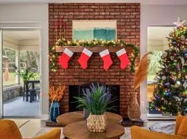 Family Oasis Near Springs Game Room Yard Spa EV