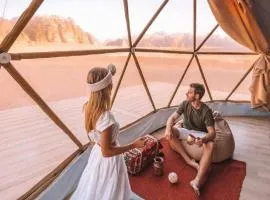 RUM LAURA lUXURY CAMP