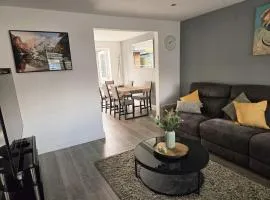 Home in Horsham, West Sussex