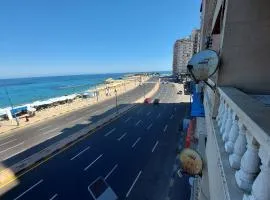 نموذج301 شقة174م مكيفة vip عالبحر بالعصافرة