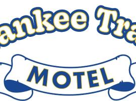 Yankee Trail Motel, hotel con piscina en Holderness