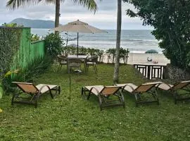 Casa pé na areia na Praia de Juquehy