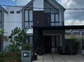 Michelia Homestay Singkawang, ubytov&aacute;n&iacute; s možnost&iacute; vlastn&iacute;ho stravov&aacute;n&iacute; v destinaci Singkawang