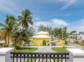 Lux Beach Front Retreat Sleeps up to 12