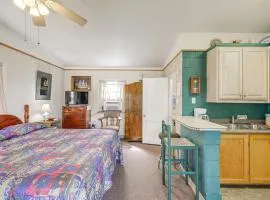 Hike On-Site Lake Whitney Studio Hideaway
