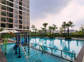 Luxhomes TC1 Canopy Smart City, beach hotel in Phú Thú