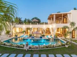Luxury 3BR Noa Villa Private Pool