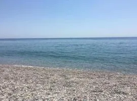 Casa Holiday Sea Etna Di Enza