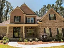 SASA Deer Lodge Superb 6-bedroom house with AC