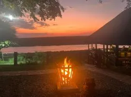 Crocodile Bridge Safari Lodge