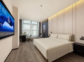 Atour Hotel Foshan Qinghuiyuan Dongle Road Subway Station