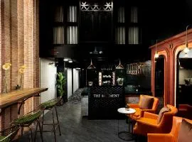 The Moment Chiangmai - Design Boutique Hotel