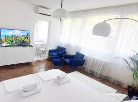 High White apartments 2 NEW, hotel in Belgrade