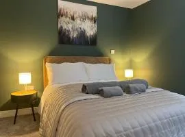 Kingsley Gardens Luxury Apartments