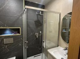 Kh Royal Hotel