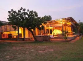 Panthera Lodge