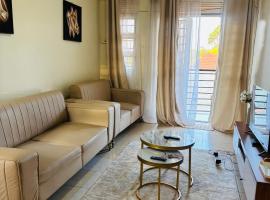 Best Apartment, parkimisega hotell sihtkohas Kampala