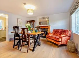 Chapel Cottage - Nacton