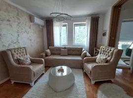 Apartman PETRA QUEEN 2