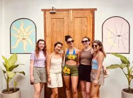Omnia Hostel