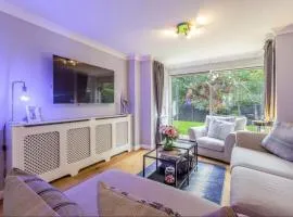 Homely 4 Bedroom House Addlestone