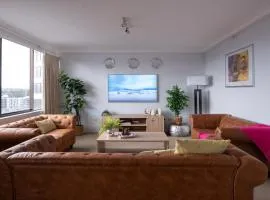 Canberra City View Apartment